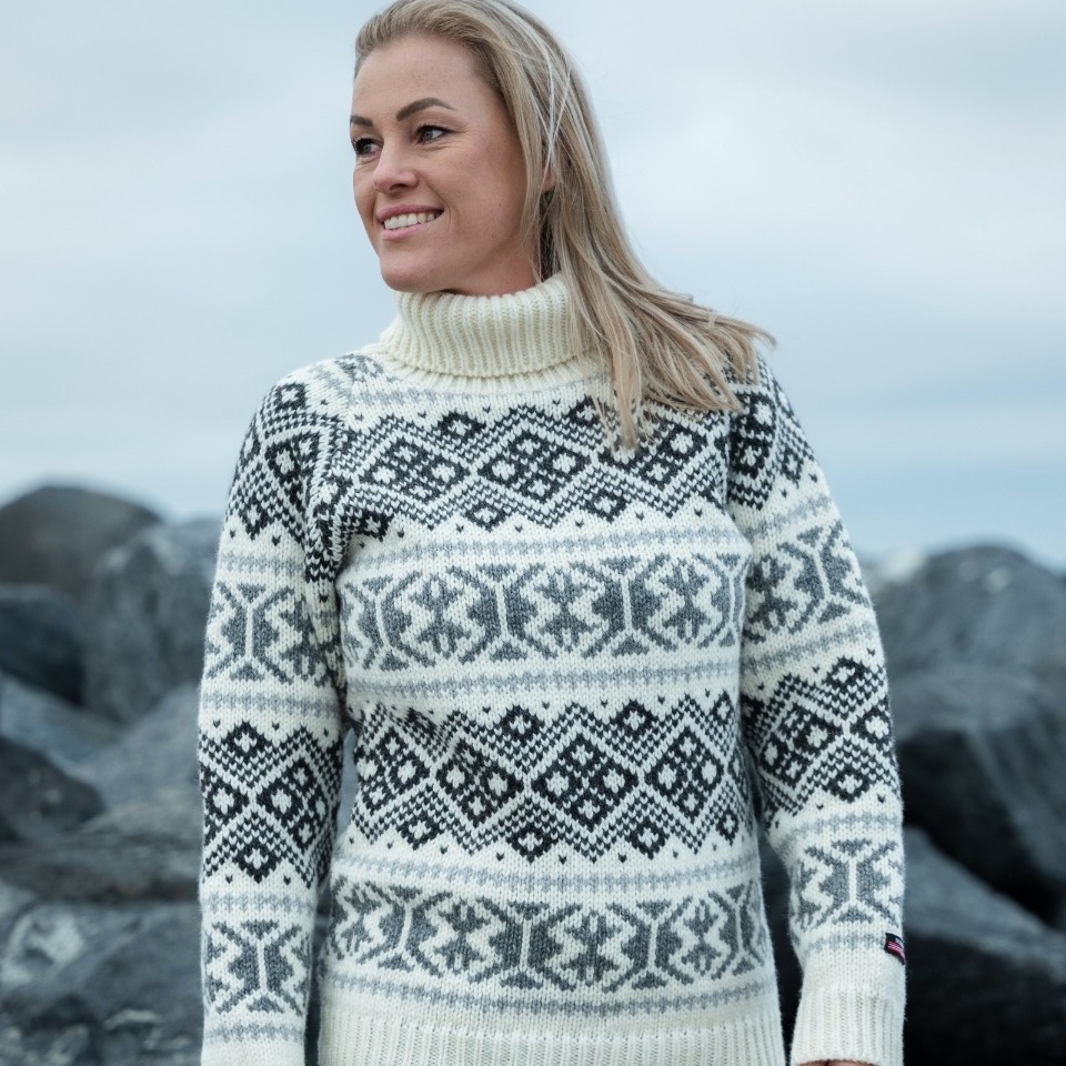 Norwegian Jumpers and Icelandic sweaters of pure wool by Norwool.
